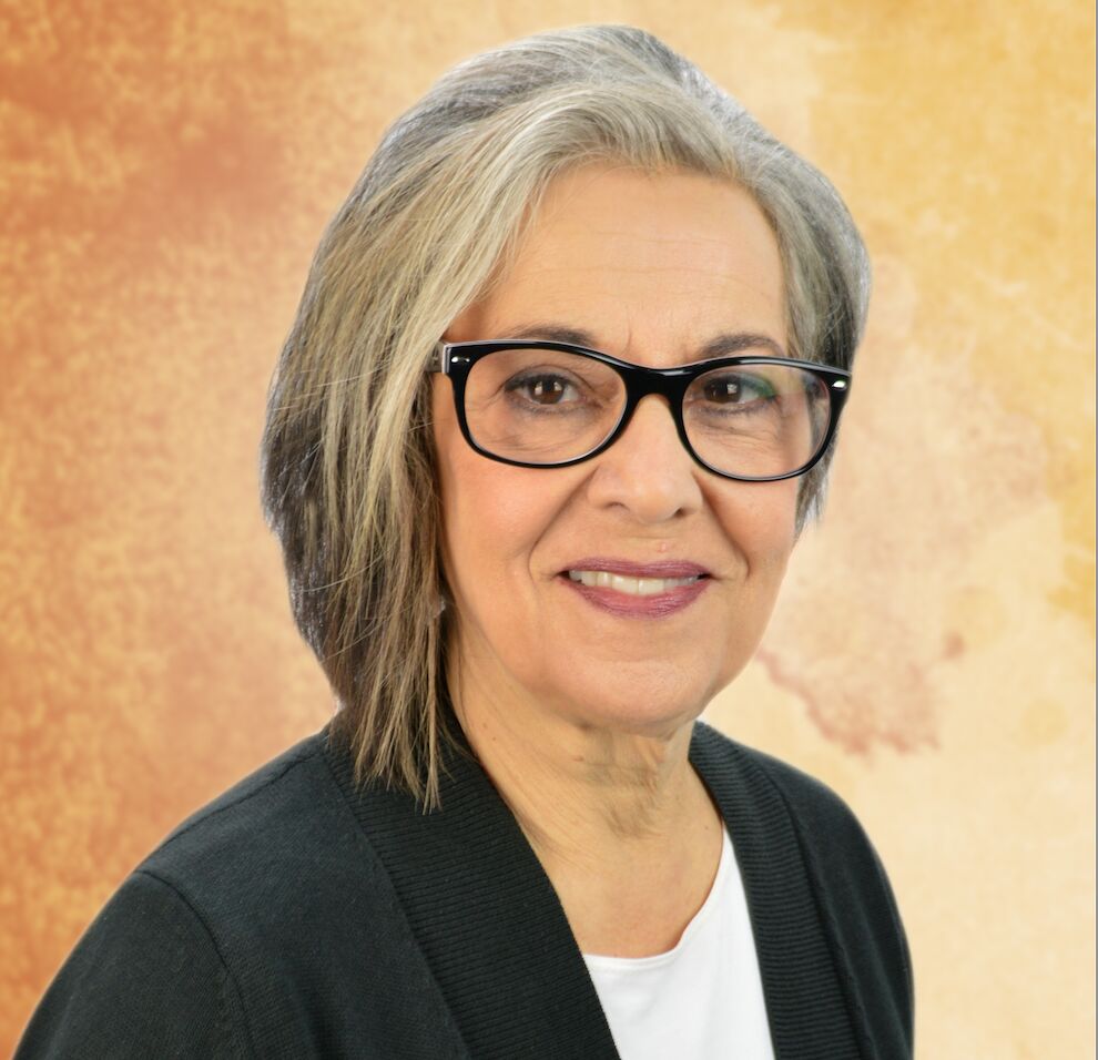 Anita Gray.png